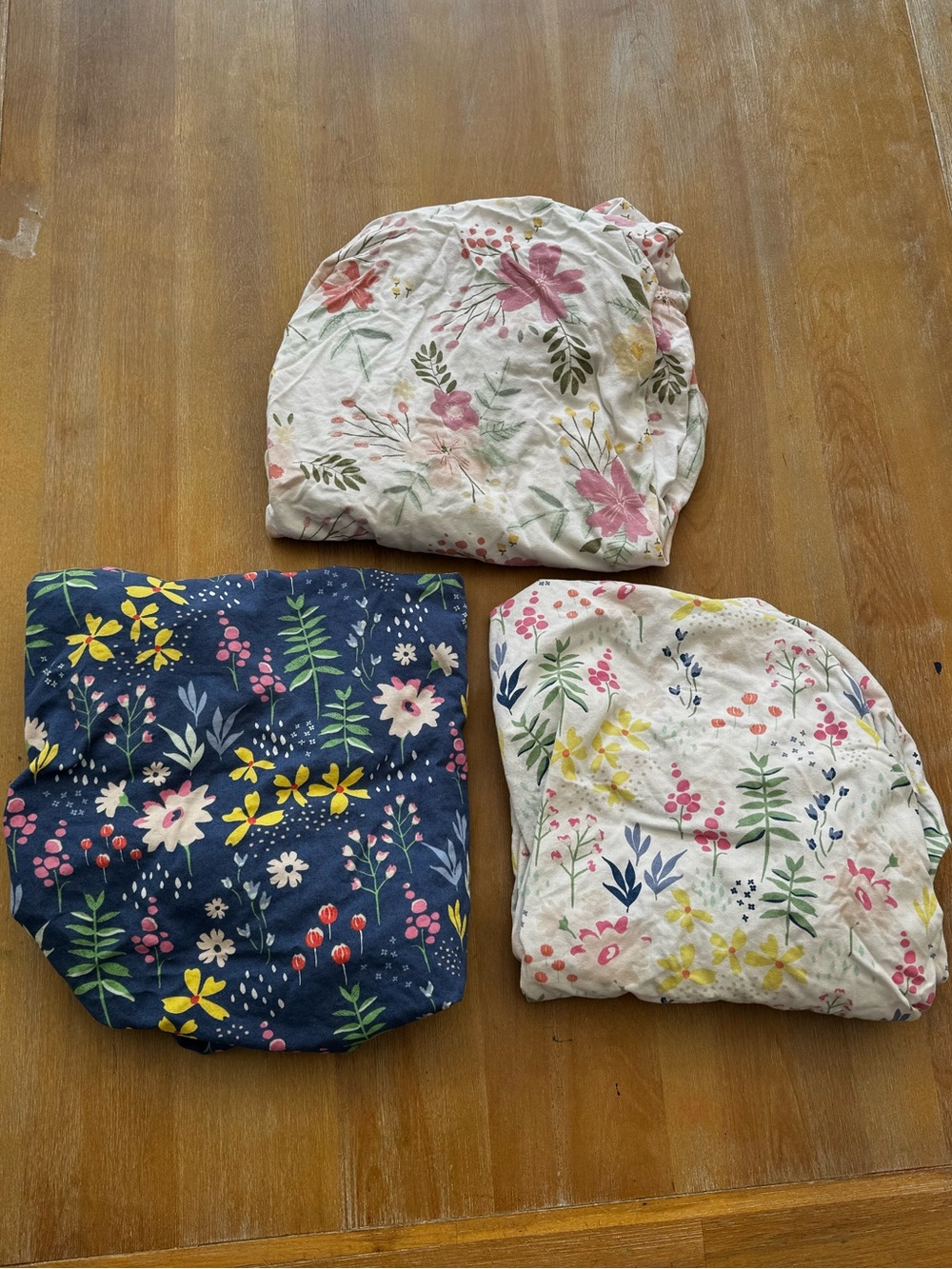 Crib Sheets - x3 Floral Print Girls Standard Size